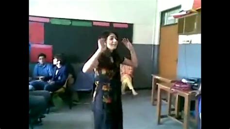 Delhi University college girl leaked mms video .